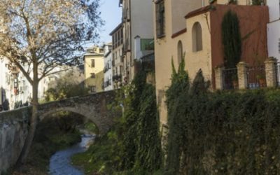 Paseo de los Tristes y Carrera del Darro en Granada