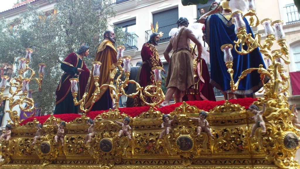 Trono en la Semana Santa de Málaga